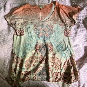 One World Top shirt size Large rust cream blue dark red Flowy